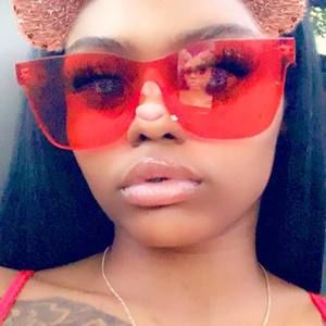 Meet your Posher, Tavion